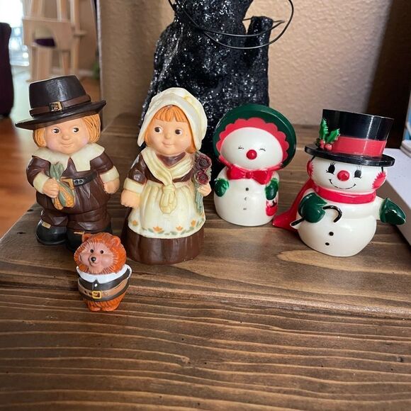 Hallmark Vintage Pilgrim and Snowmen Salt and Pepper Shakers - Picture 8 of 8